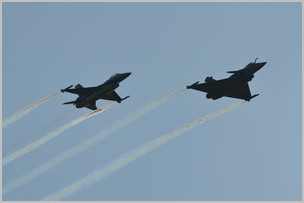 Le F-16 SD et le Rafale