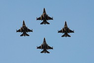 Wings parade 2009 - Formation F-16