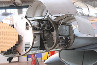 Détail du compartiment avionique du F-16B