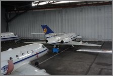 Le CM-01 et CM-02 dans le hangar à Melsbroek