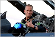 Le commandant aviateur Steven 'Vrieske' De Vries 