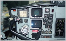 Cockpit modernisé, coté gauche