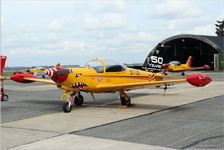 SF.260M+ - ST-30 "jaune"