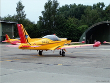 SF.260M - ST-24 "jaune"